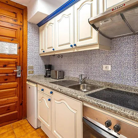 As De Casas - Studio On The Golden Mile Playa de las Americas (Tenerife)